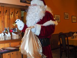 Der Dornbacher und Carmen Bergmann im GH Timo am 6.12.2025